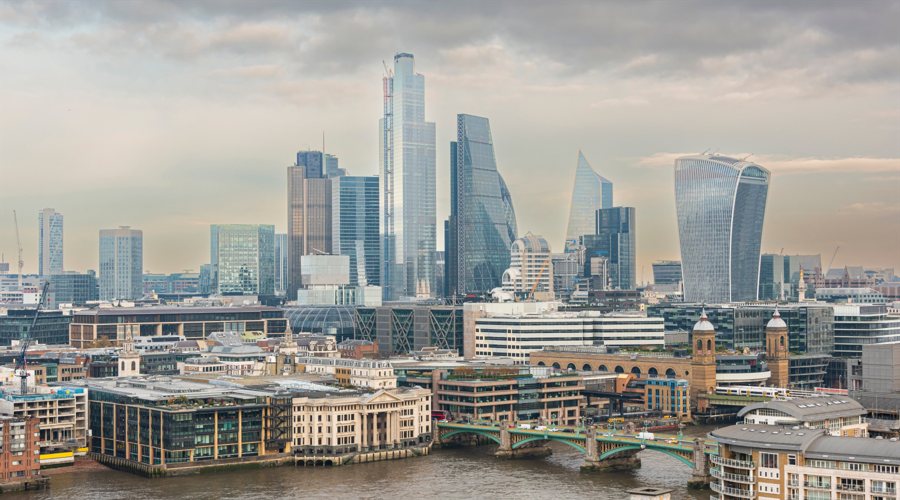 英伟达与通用汽车携手研发自动驾驶技术